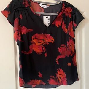 Nine West Women's Black and Reddish Orange Floral Top Size XS